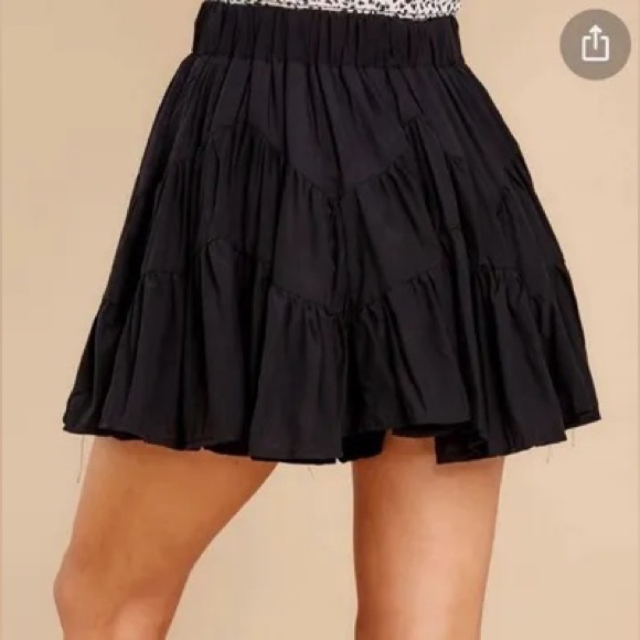 Mustard Seed Skirts Mustard Seed Black Tiered Skirt Poshmark